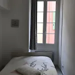 Au Coeur De La Vieille Apartment *